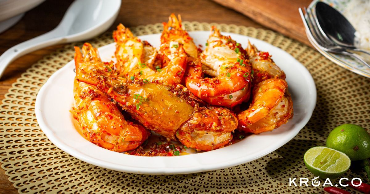 กุ้งแม่น้ำผัดพริกเกลือ by KRUA.CO